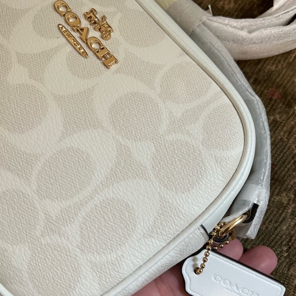 NWOT Coach crossbody bag - Picture 8 of 10